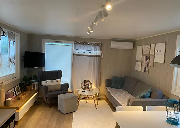 Bujajac W Oblokach Nr 22 Tatil Evi *